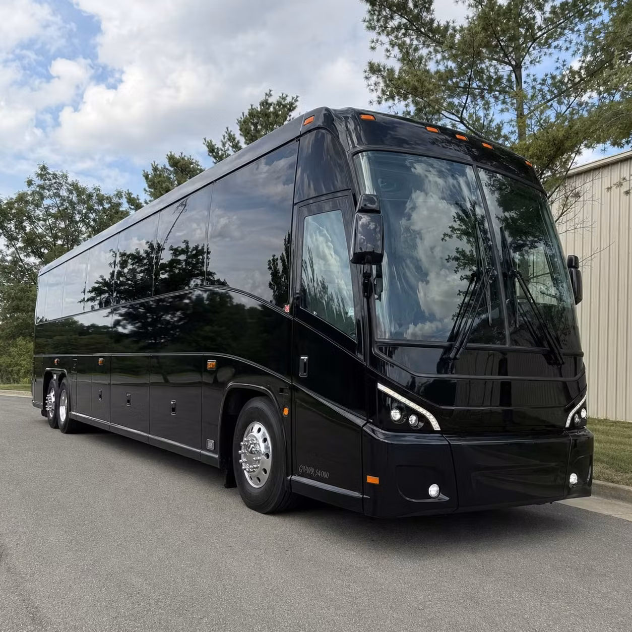 coachbusseattle com is ready to support military personnel movements throughout the pacific northwest