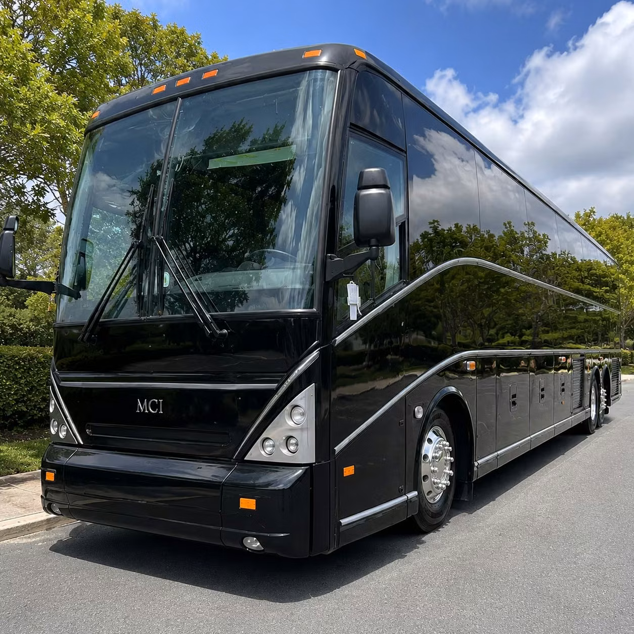 employee shuttle bus service for seattle s tech corridor and beyond