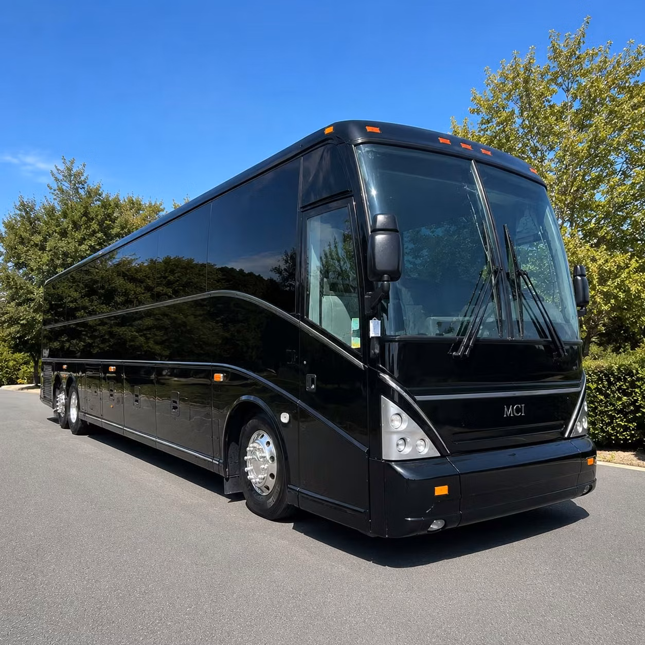long distance corporate bus rentals from seattle to portland vancouver and beyond