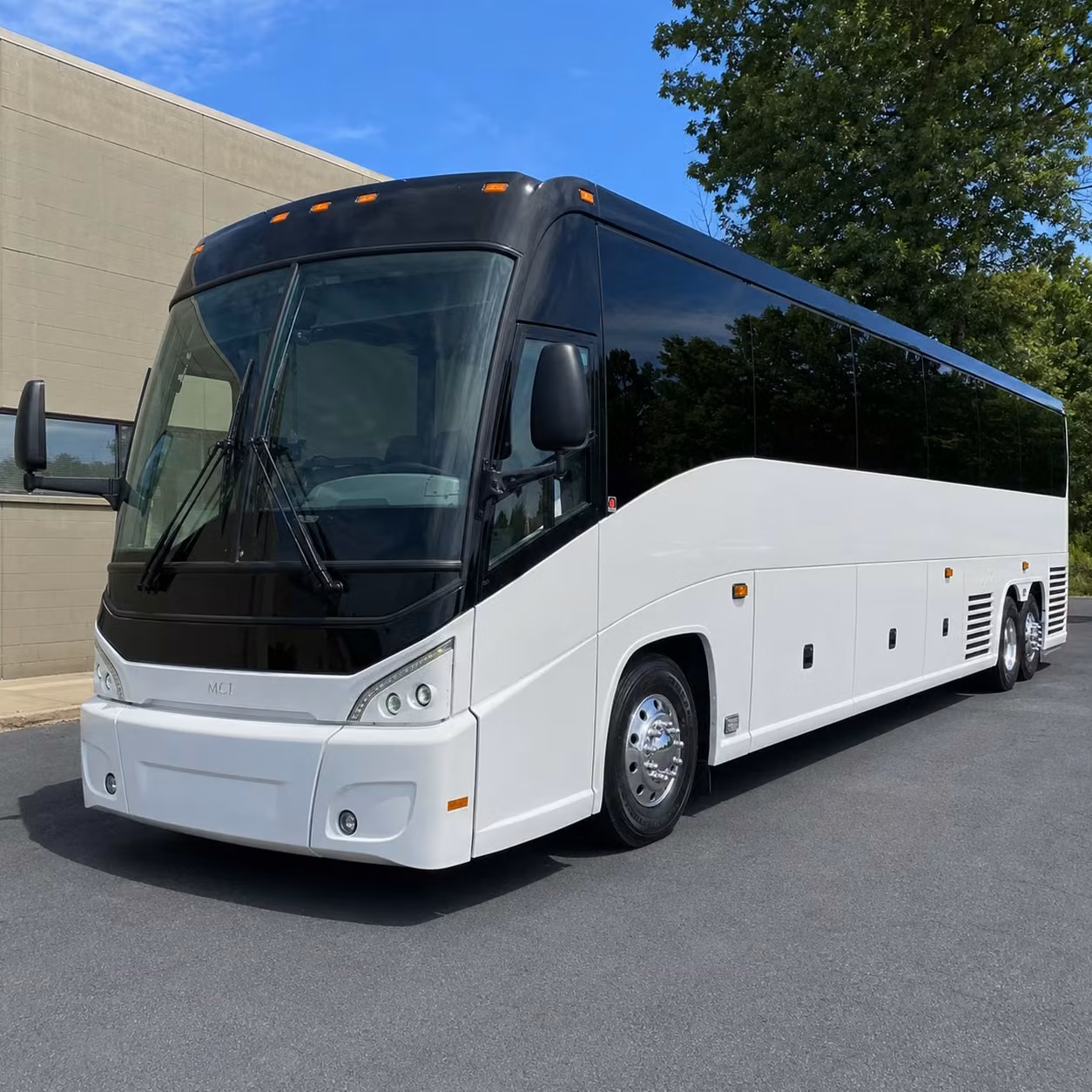 long distance sports team and school group transportation from seattle